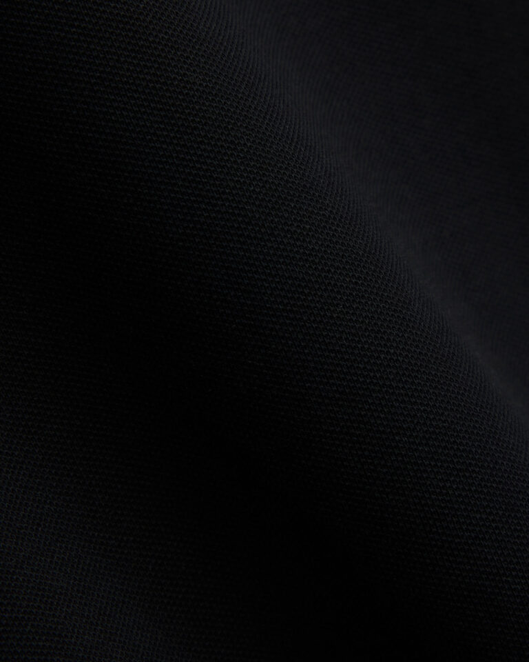 12568095-1