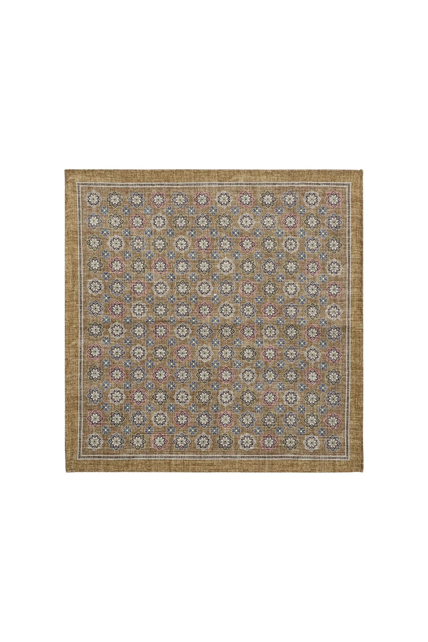 8681_oscar-jacobson_handkerchief_brown-cork_66501767_537_extra1-custom