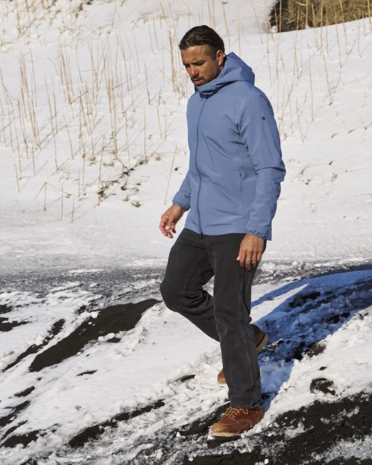 Scandinavian_Edition_Hood_Ocean_1