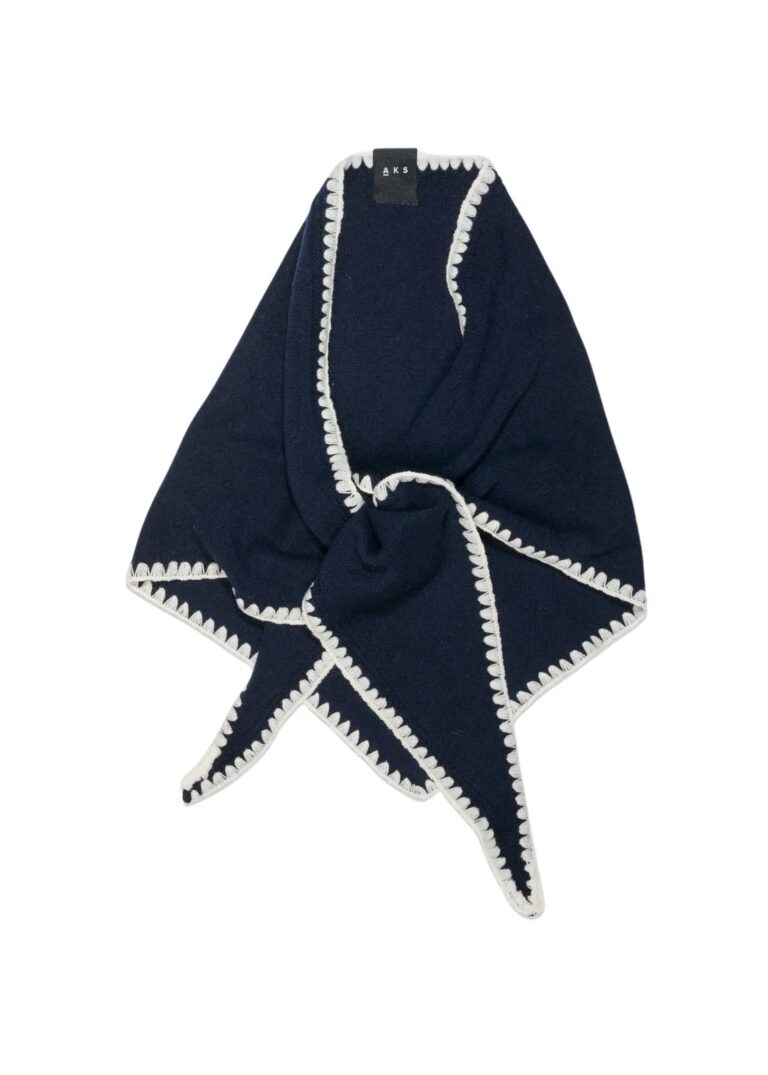 mina_stitched_merino_scarf-scarfs-ca0159-5070_navy