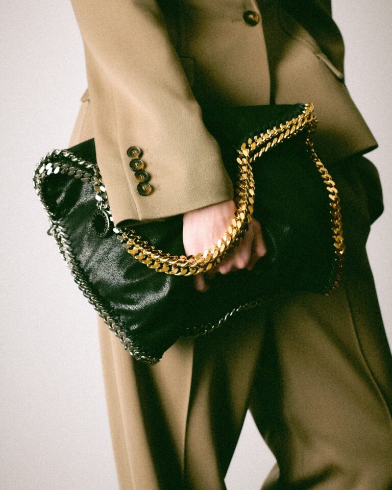 stellamccartney_1730222395_3489680838708252438_9097967