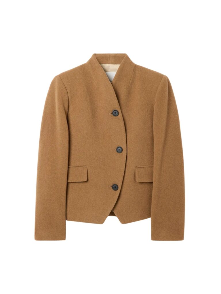 2472_1179d1be2e-dagmar_ss26_261f801__short-curved-jacket_camel_09-original