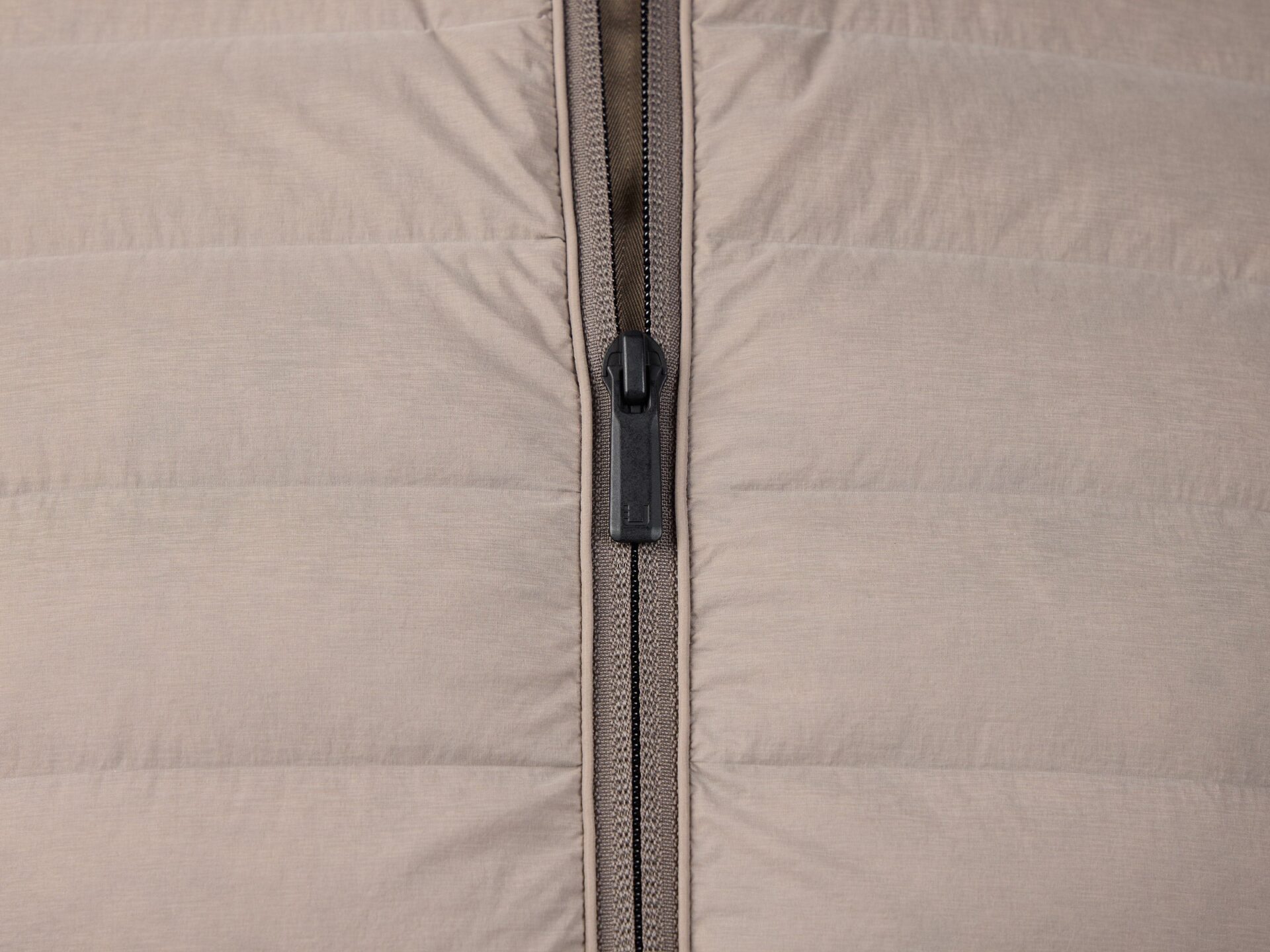 6060_290_sirius_jacket_driftwood_detail_1 6060_290_sirius_jacket_driftwood_detail_1