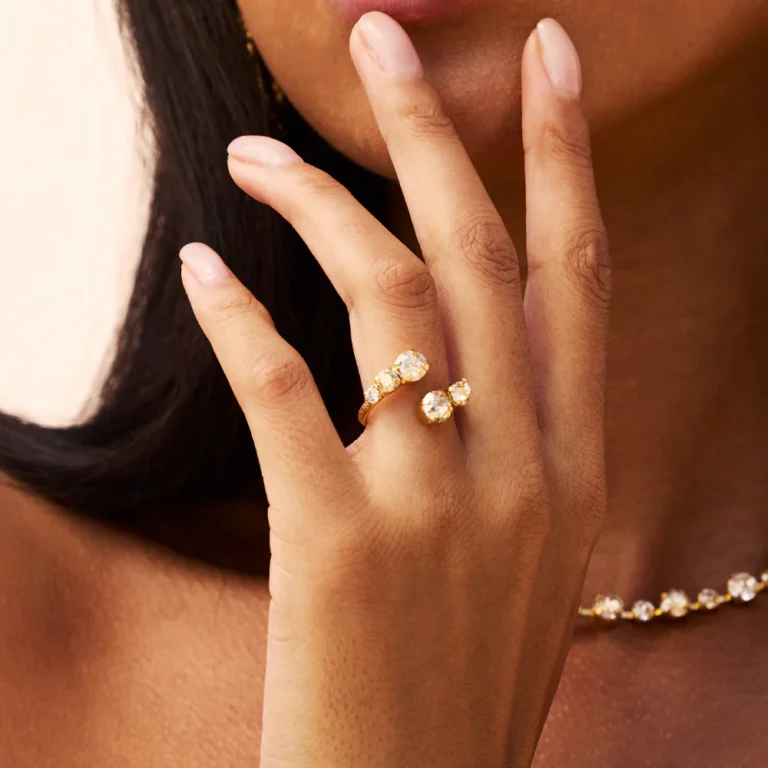 halo-crystal_326b5947-1f35-4bc5-a06f-962c73c85133