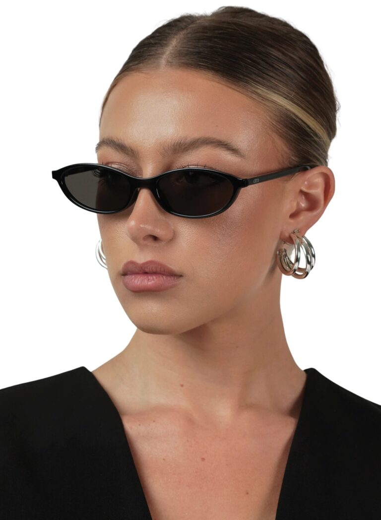 hazel-black-angle