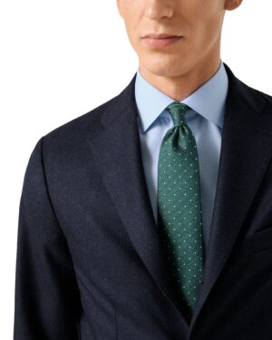 light-blue-hounds-tooth-shirt_2025-08-13T061053592Z