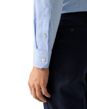 light-blue-hounds-tooth-shirt_2026-03-30T065049316Z