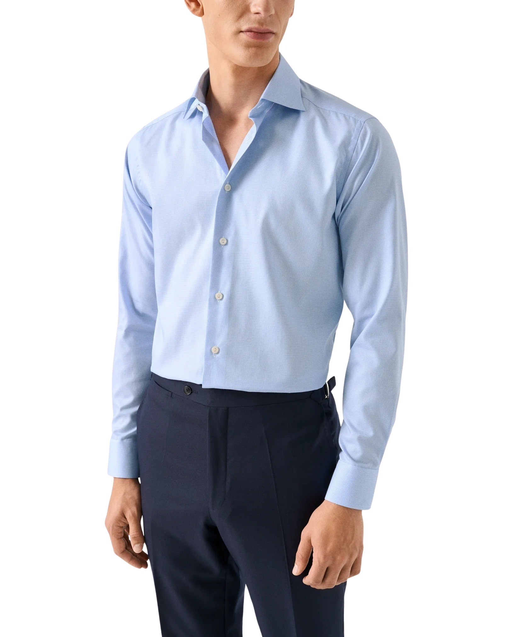 light-blue-hounds-tooth-shirt_2026-03-30T065049406Z