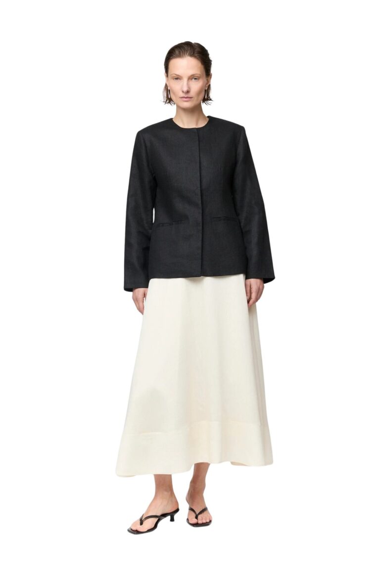 fwss_summer_26_linen_noir_blazer_jet_black_vivienne_organza_skirt_cream_1