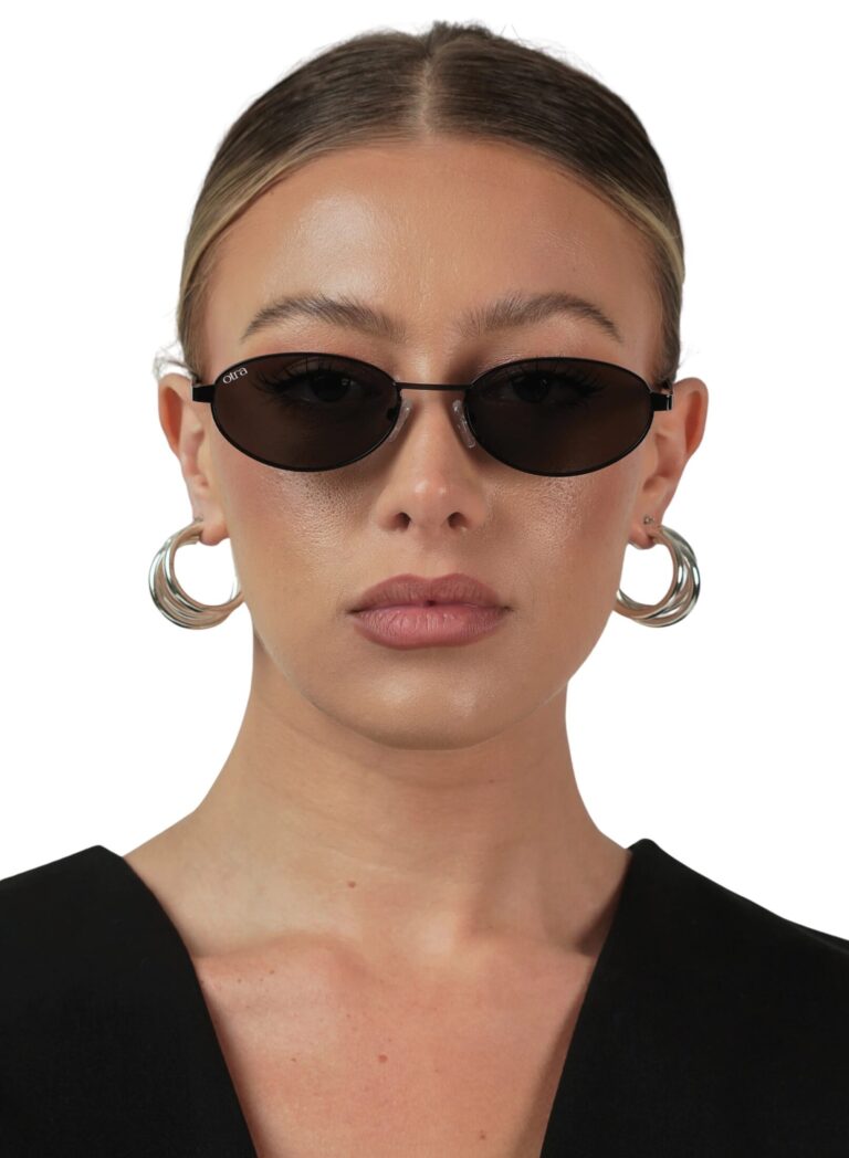 rosie-black-front