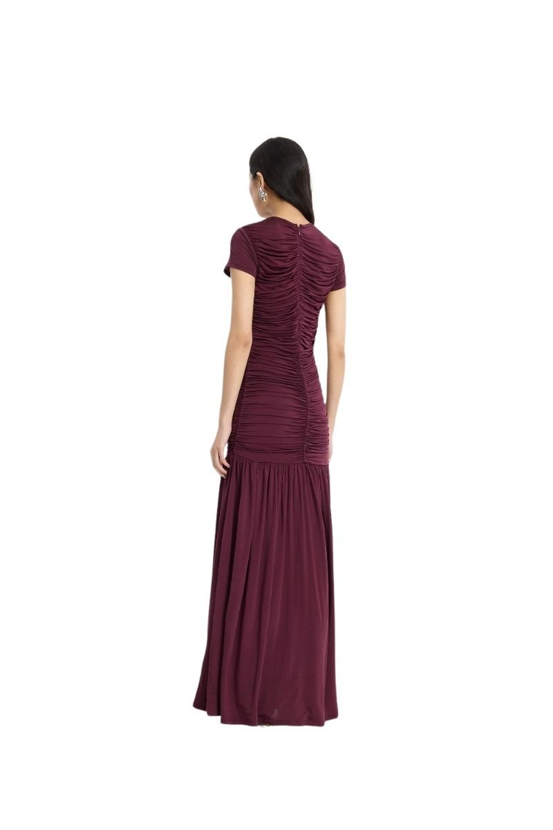 rotate_pf26__1161772694_gathered_maxi_dress_winetasting_model_0675_lr rotate_pf26__1161772694_gathered_maxi_dress_winetasting_model_0675_lr