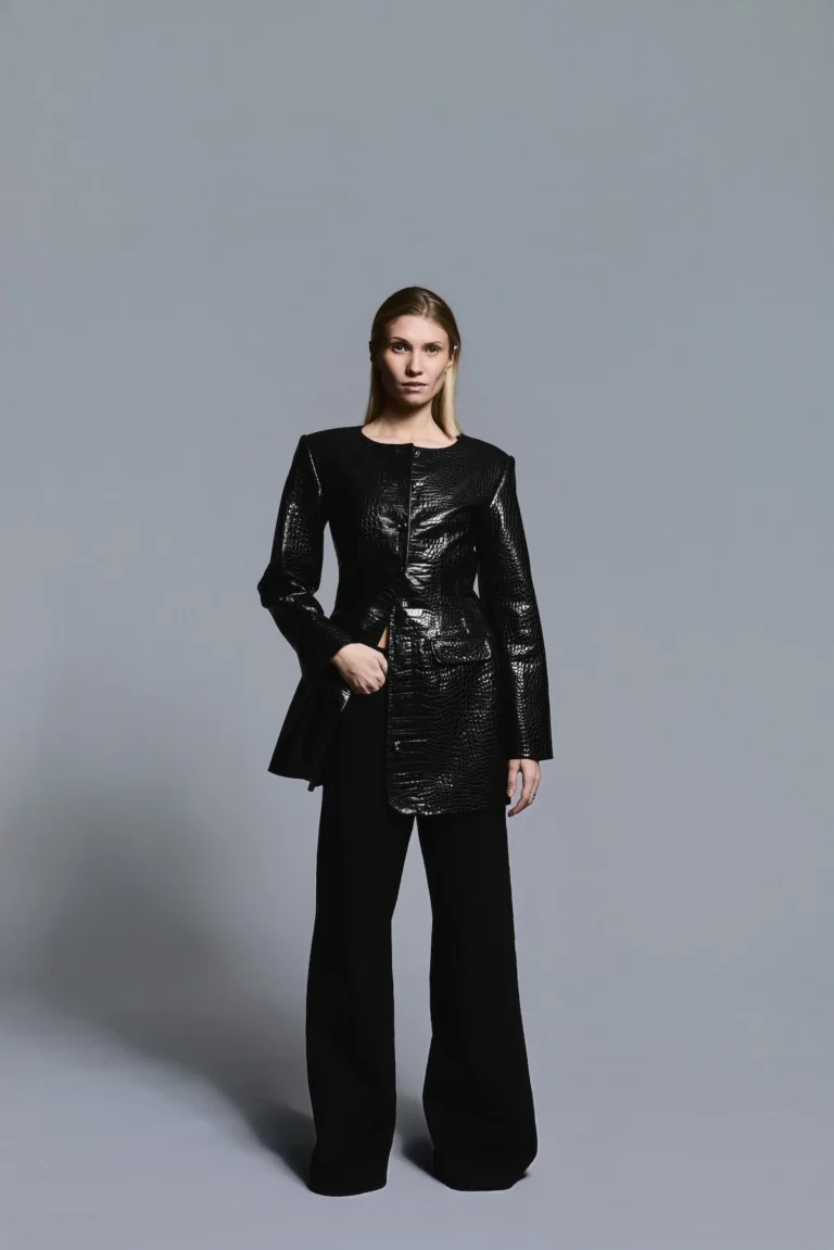 Blair_blazer-Jacket-E2420-Black_croc-2