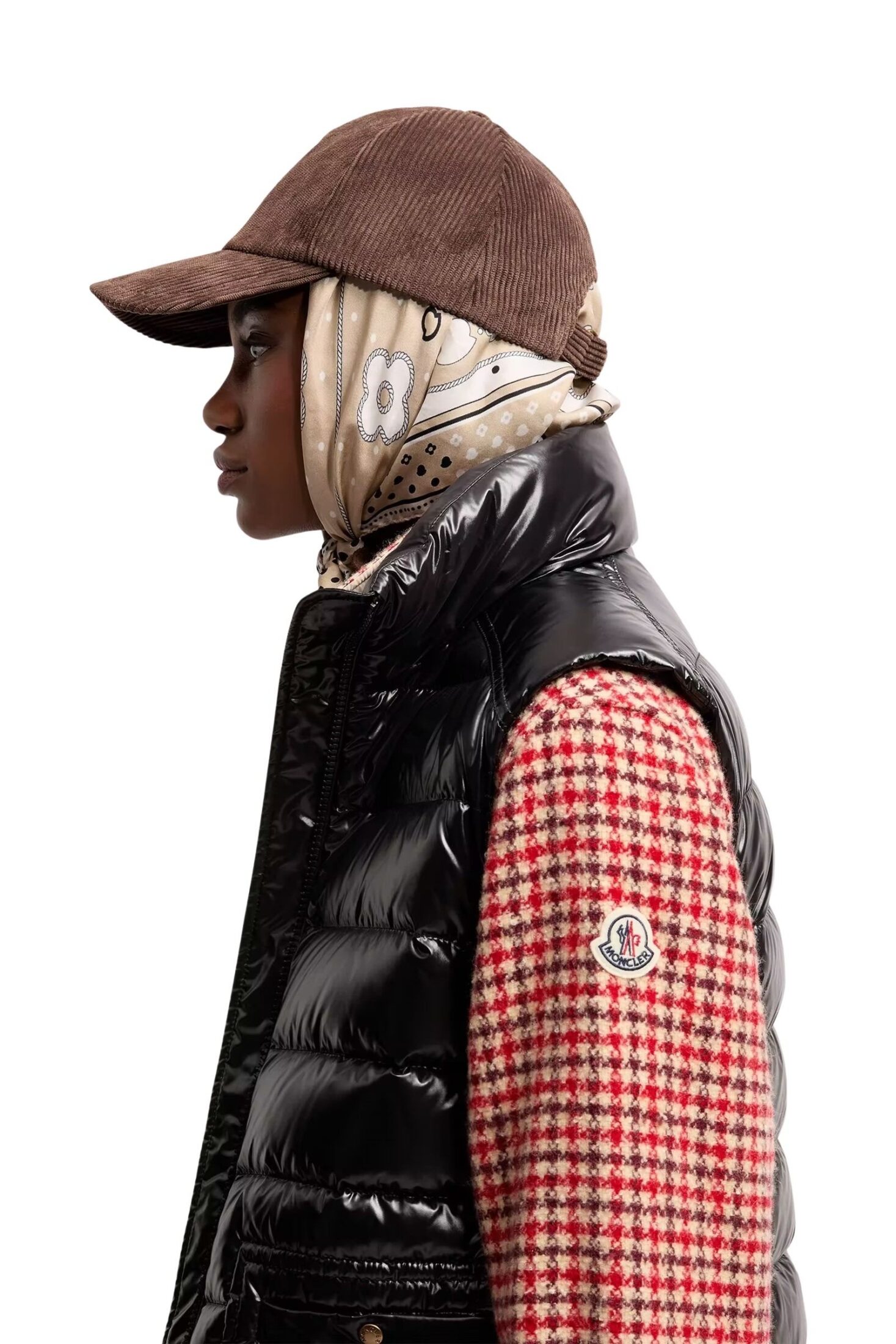 frelon-down-gilet-women-black-moncler-1 frelon-down-gilet-women-black-moncler-1
