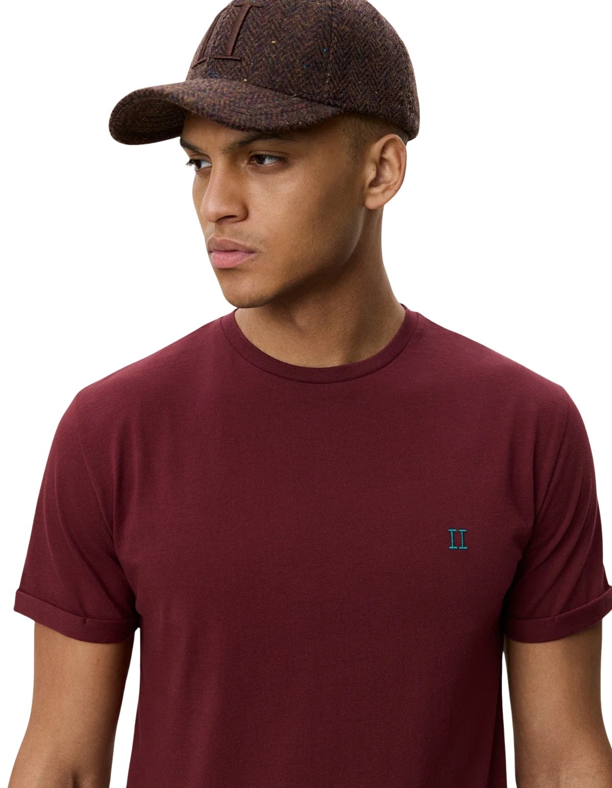 21238165_1002284_654-chocolate-truffle-red_0654 21238165_1002284_654-chocolate-truffle-red_0654