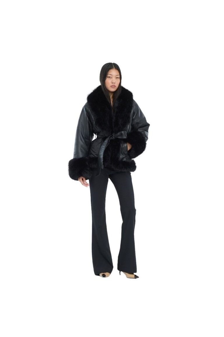 rotate_110826_ecom_aw26_reshoot_2_1419