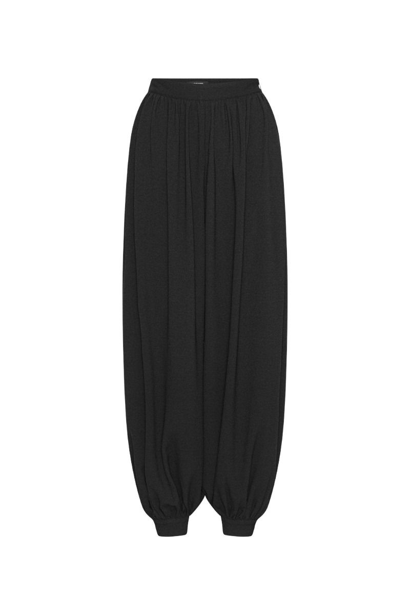 rotate_116636100_black_1_balloon-pleated-pants_lr rotate_116636100_black_1_balloon-pleated-pants_lr