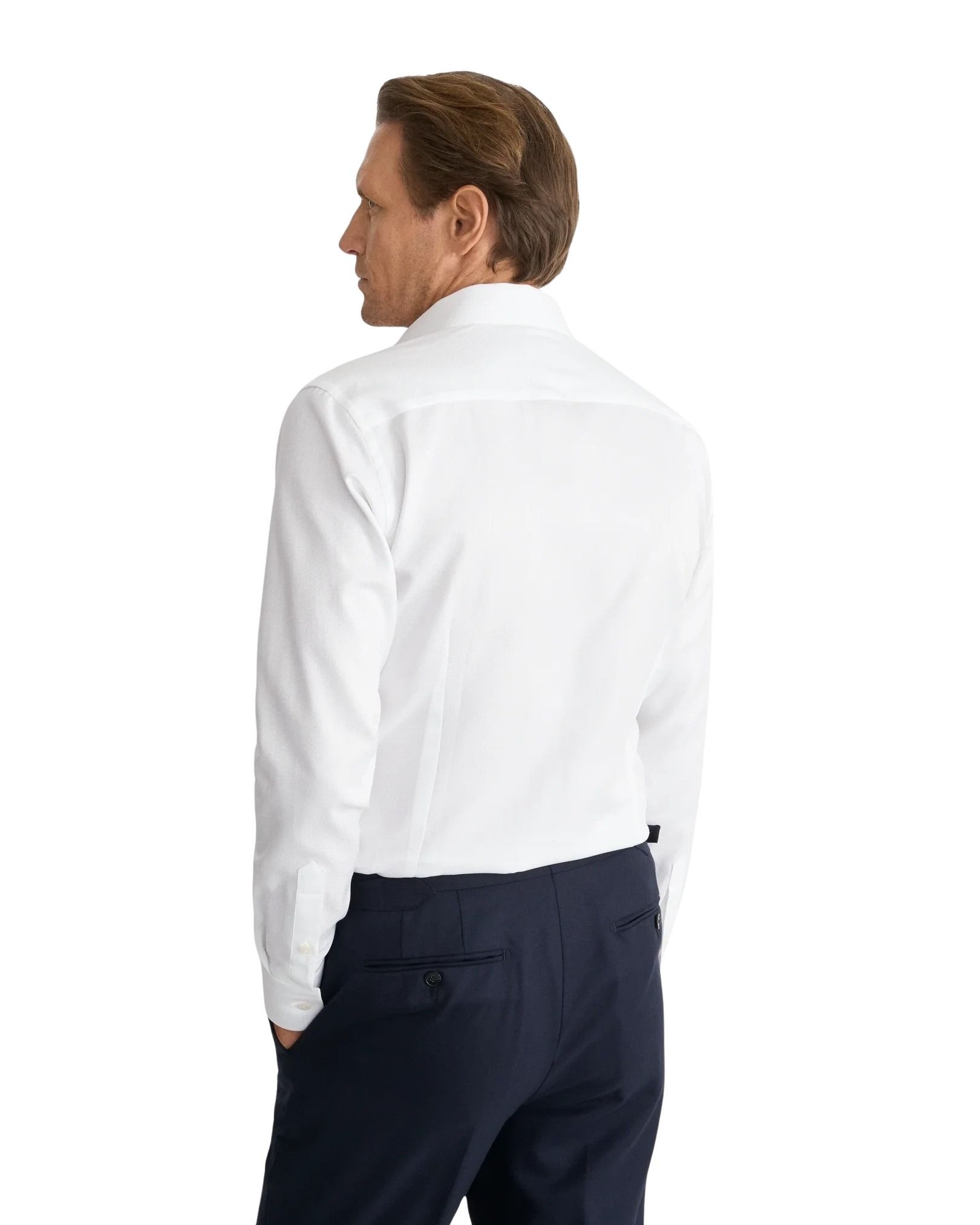 white-herringbone-signature-twill-shirt_2026-07-01t084550383z white-herringbone-signature-twill-shirt_2026-07-01t084550383z