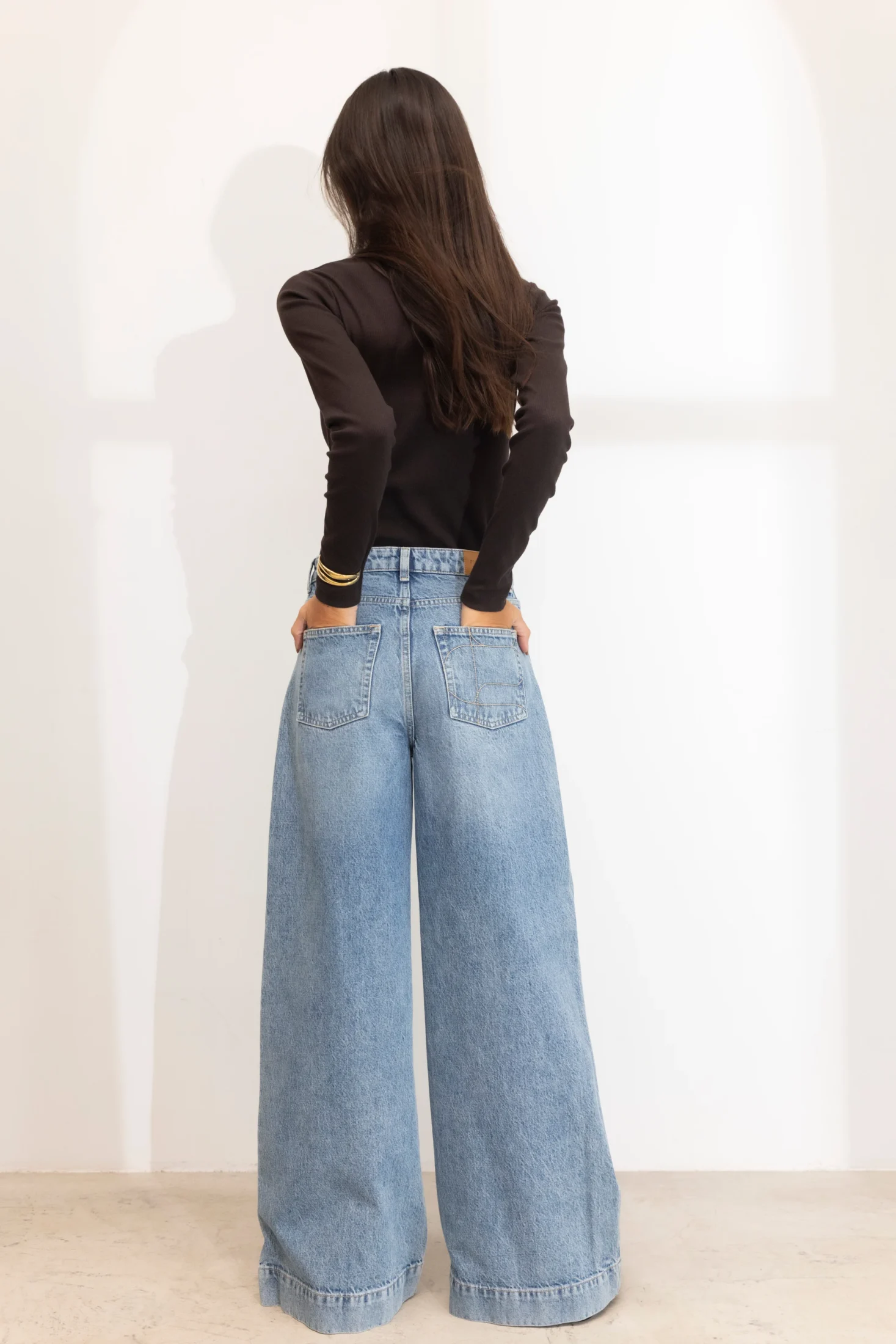 1295_fb80f84414-e-com-denim-aw26_200-large-2560 1295_fb80f84414-e-com-denim-aw26_200-large-2560
