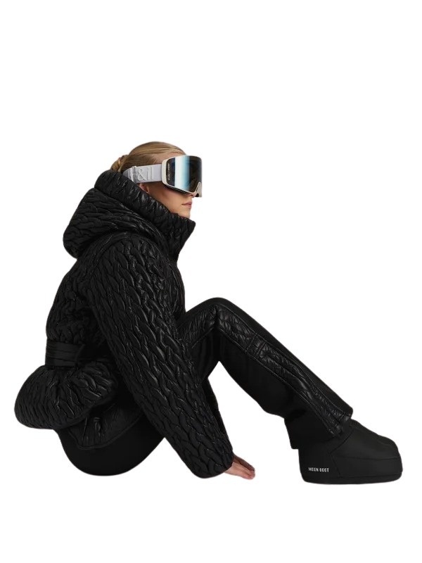 2635_3f9c331b6a-mathilde-braided-down-jacket_black-elisiv-sport-pants_black-ellas-ski-goggles_white-4 2635_3f9c331b6a-mathilde-braided-down-jacket_black-elisiv-sport-pants_black-ellas-ski-goggles_white-4
