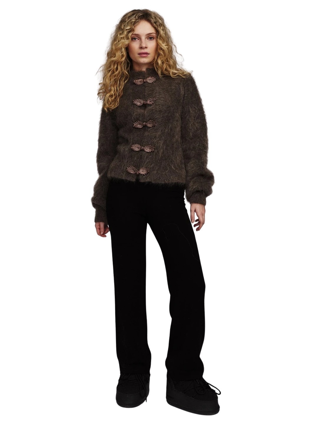 2748_a3336a7e83-shelley-chunky-cardigan_brown-evi-merino-pants_black-zoom 2748_a3336a7e83-shelley-chunky-cardigan_brown-evi-merino-pants_black-zoom