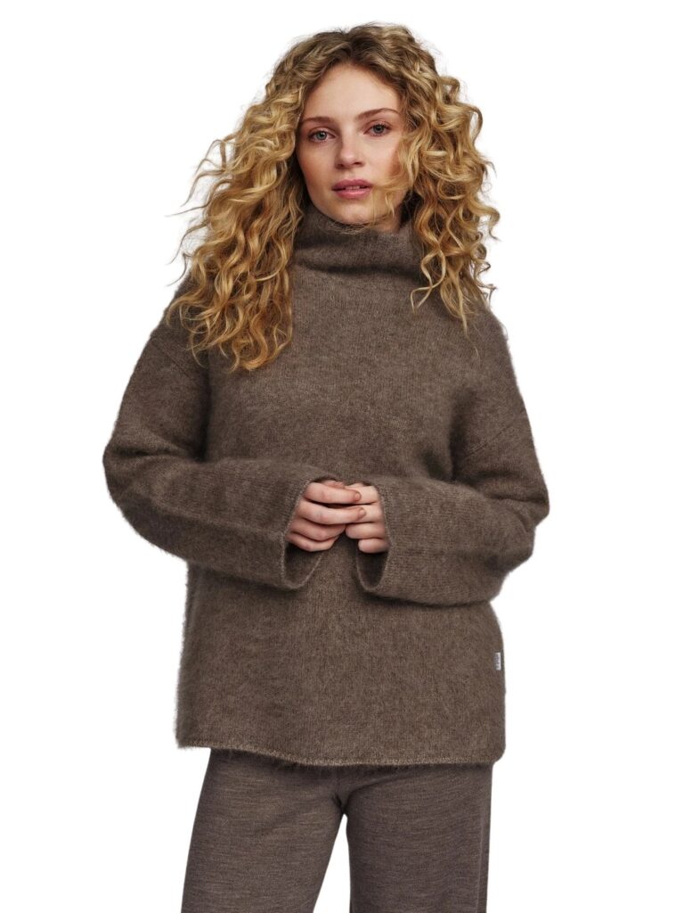 2759_f2397ea355-nina-brushed-sweater_light-brown-zoom
