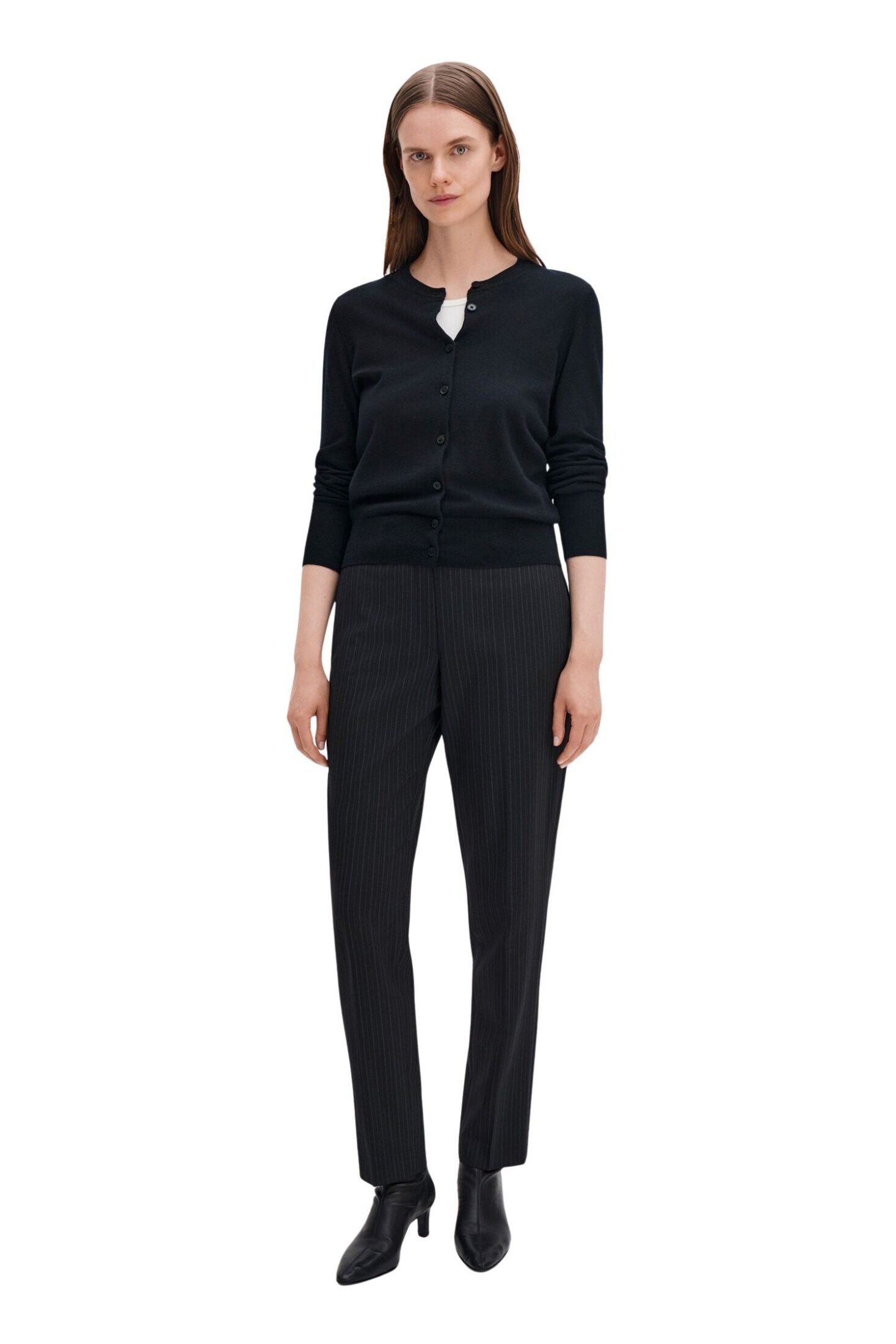 28921-1433-filippak-merino-short-cardigan-black-4 28921-1433-filippak-merino-short-cardigan-black-4