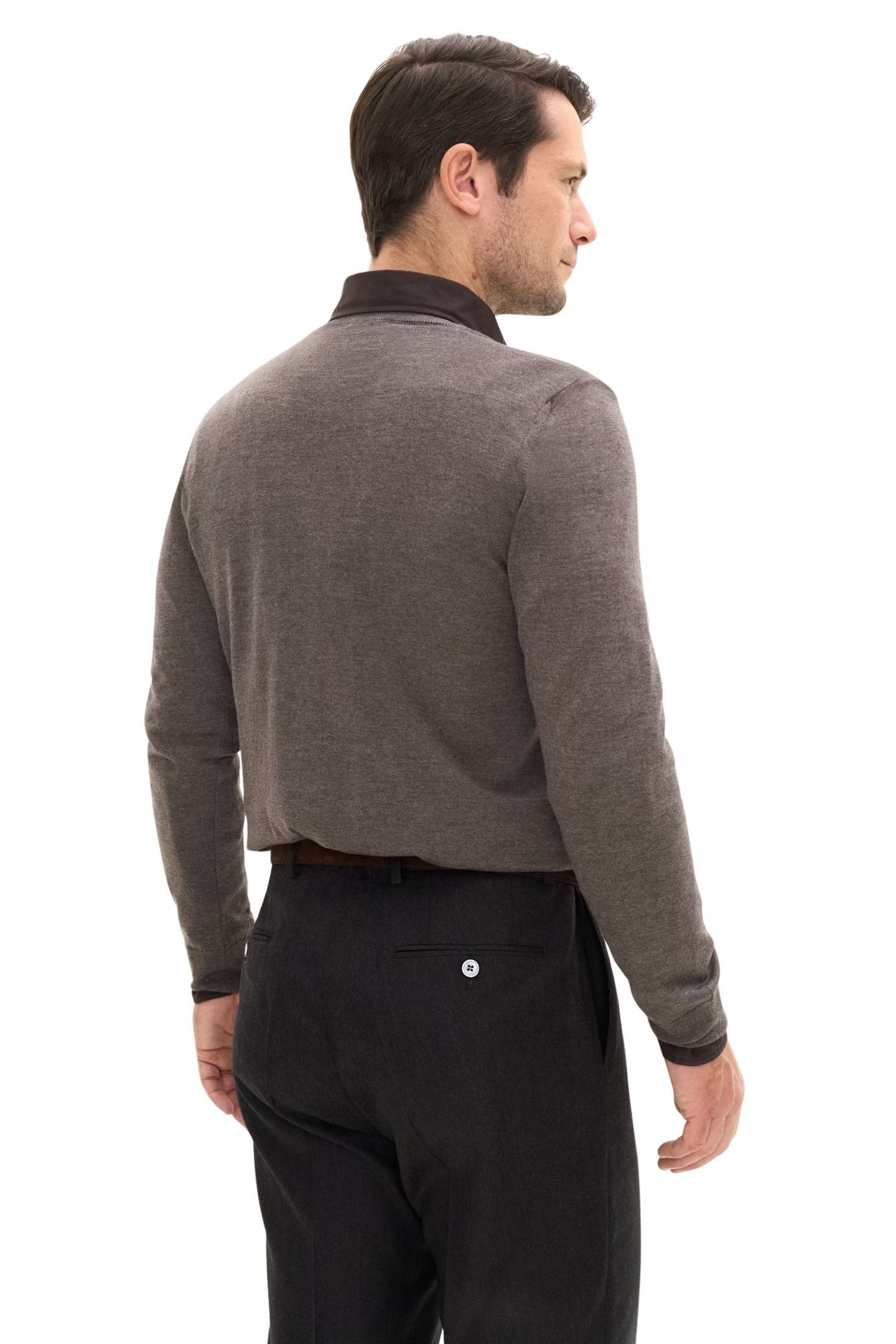 3155_oscar-jacobson_miguel-roundneck_taupe-brown_60718023_527_list3-custom 3155_oscar-jacobson_miguel-roundneck_taupe-brown_60718023_527_list3-custom