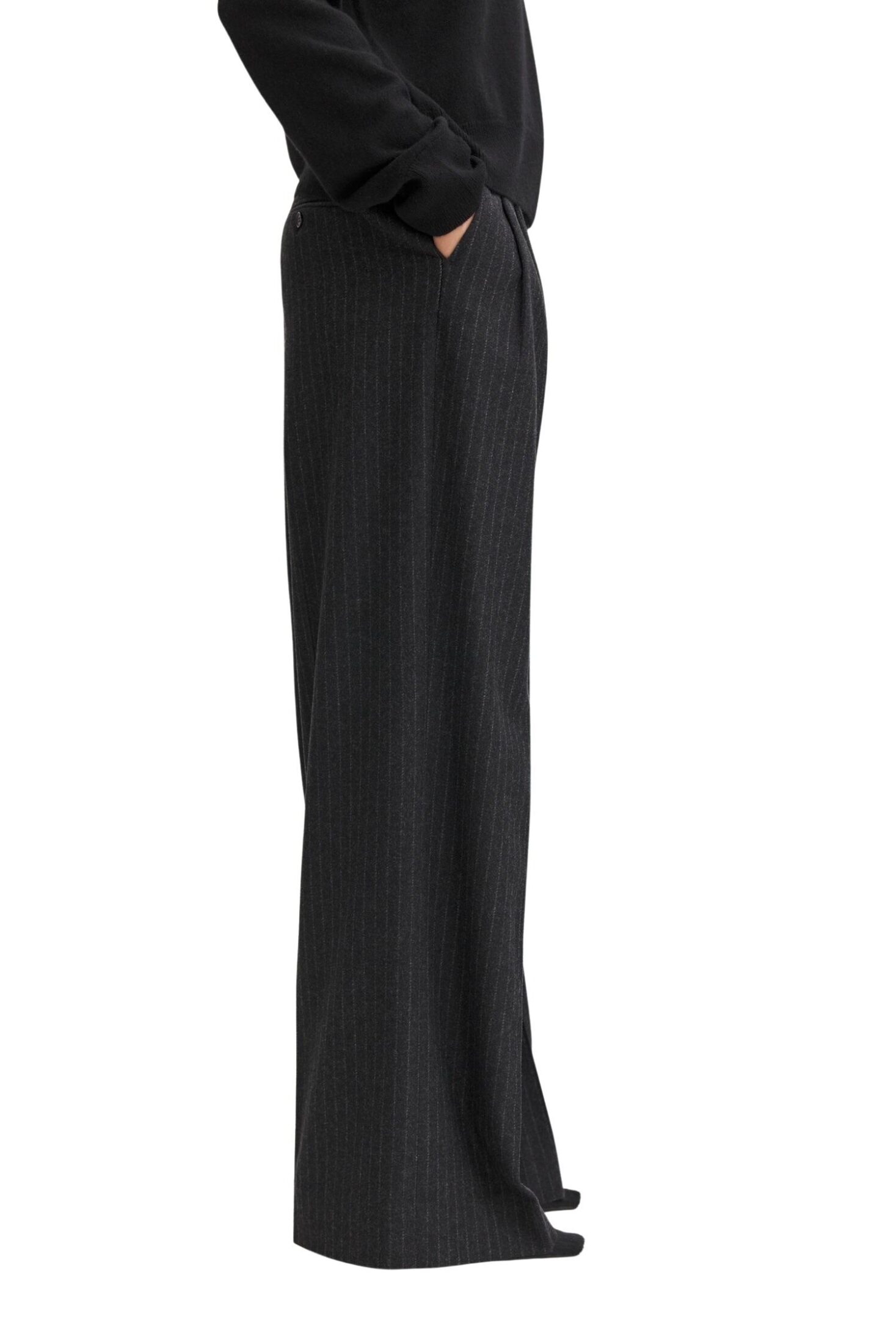 32644-0401-filippak-darcey_flannel_pinstripe_trousers_anthracite_pinstripe-2 32644-0401-filippak-darcey_flannel_pinstripe_trousers_anthracite_pinstripe-2