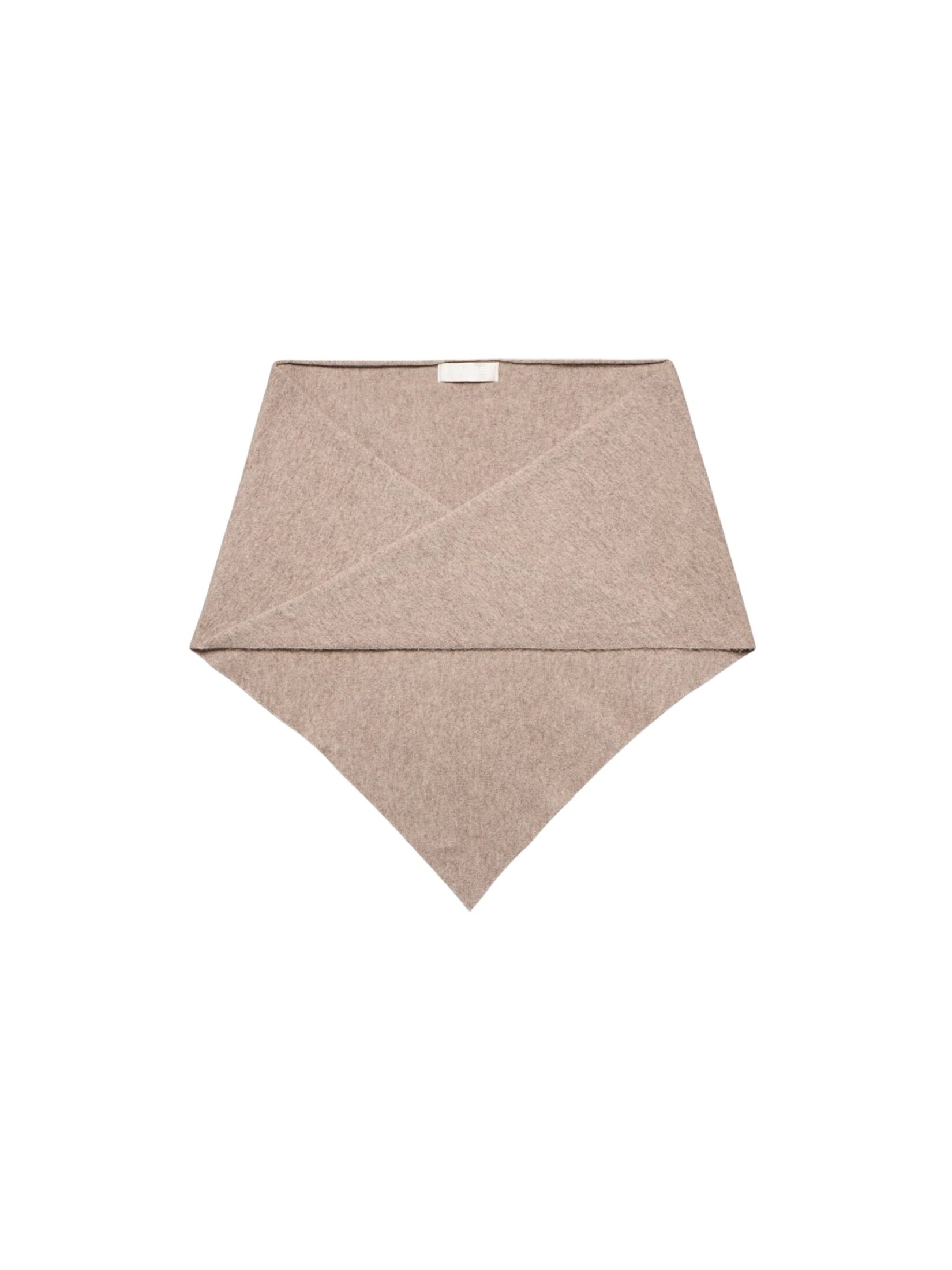 fwss_fall_2026_momento_scarf_stone_38c3b685-6718-4550-99c8-e3363e812585