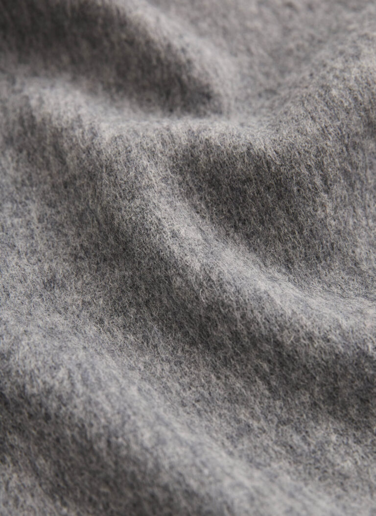 010833-double-face-scarf-90-grey-2