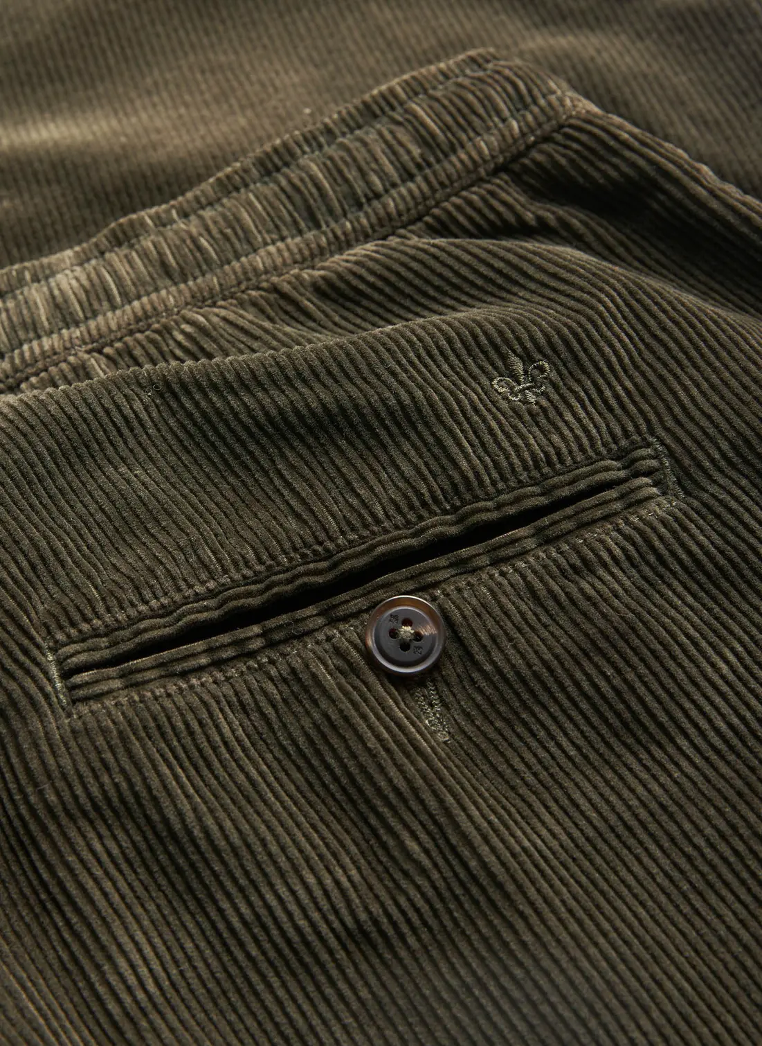 2853_113dd1e8fc-500436-fenix-cord-trouser-79-olive-6-medium 2853_113dd1e8fc-500436-fenix-cord-trouser-79-olive-6-medium