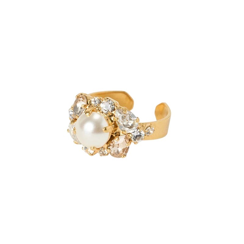 molly-ring-gold molly-ring-gold